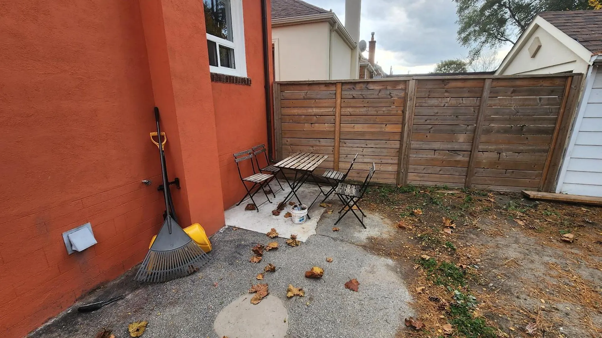 Affordable/Quiet Private Room Toronto Canada